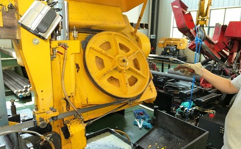 武胜金属带锯床的日常使用和保养注意事项！