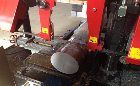 武胜卧式带锯床加工时出现明显振荡如何排查？